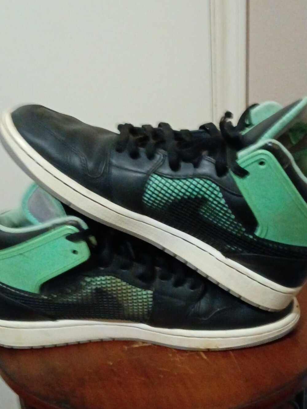 Nike Air Jordan 1 Retro 89 Green Glow Men’s Size 12 US 599873-033 Black Teal - Picture 12 of 14